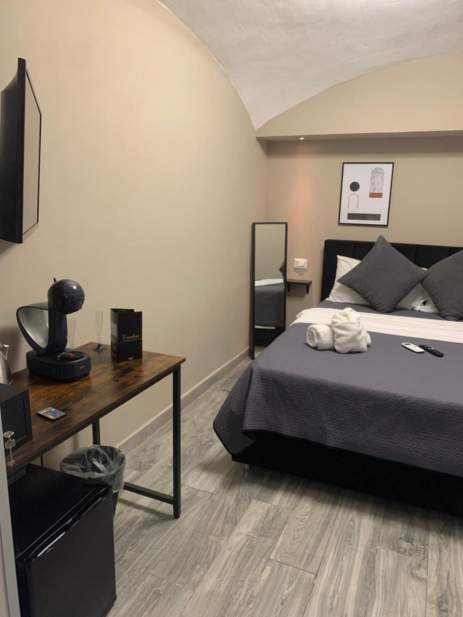 Pendino Rooms Naples Luaran gambar